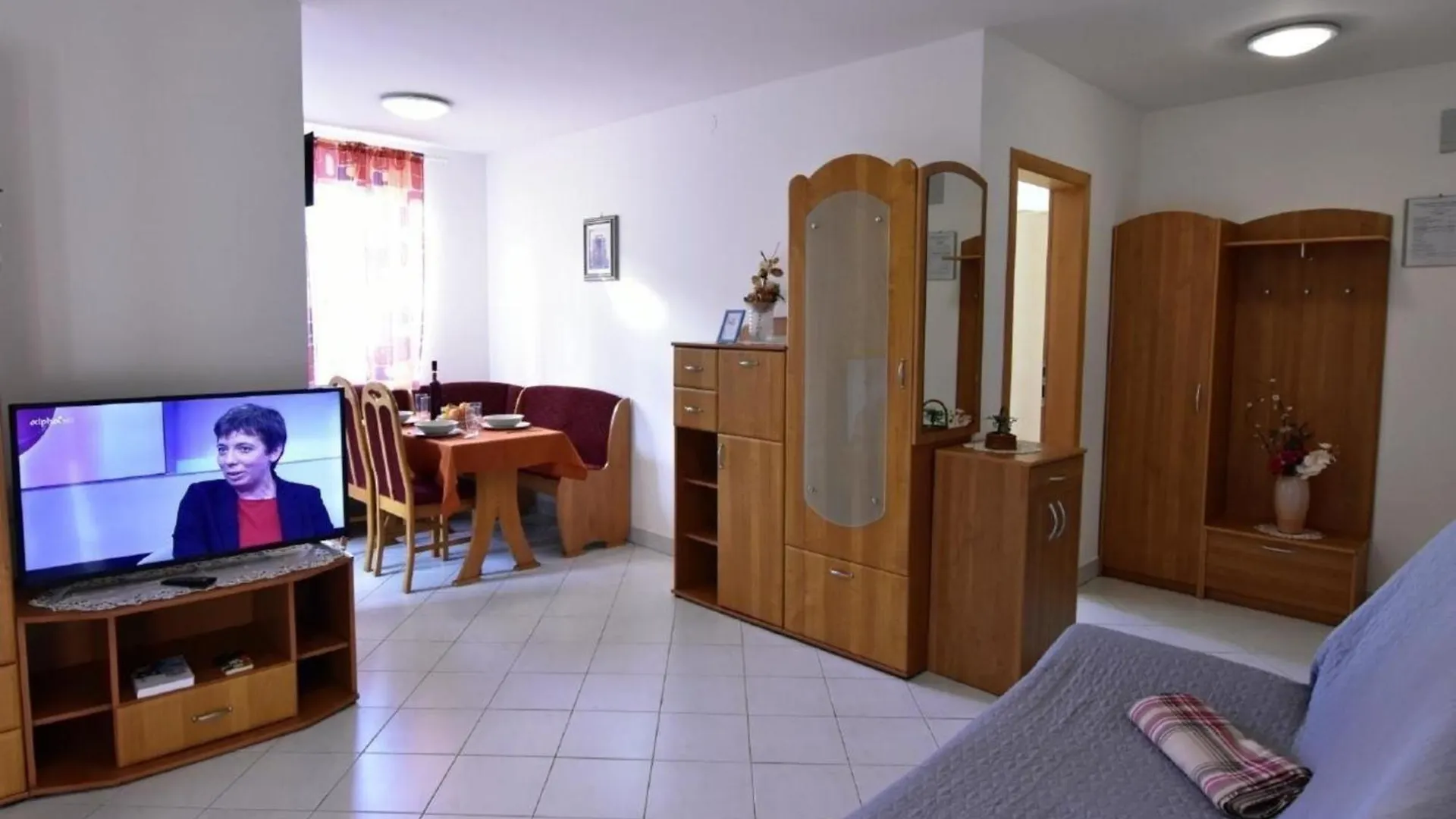 Wohnung In Zambratija Mit Gemeinsamem Grill Apartment