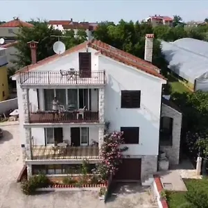 Apartament App-amelijas, Zambratija (Istria)